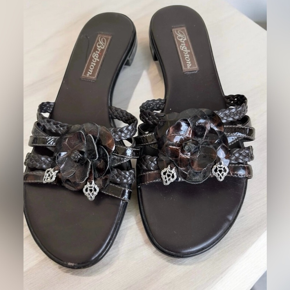Brighton - Opera Black Leather Flower Slip On Sandals /Slides — 8.5